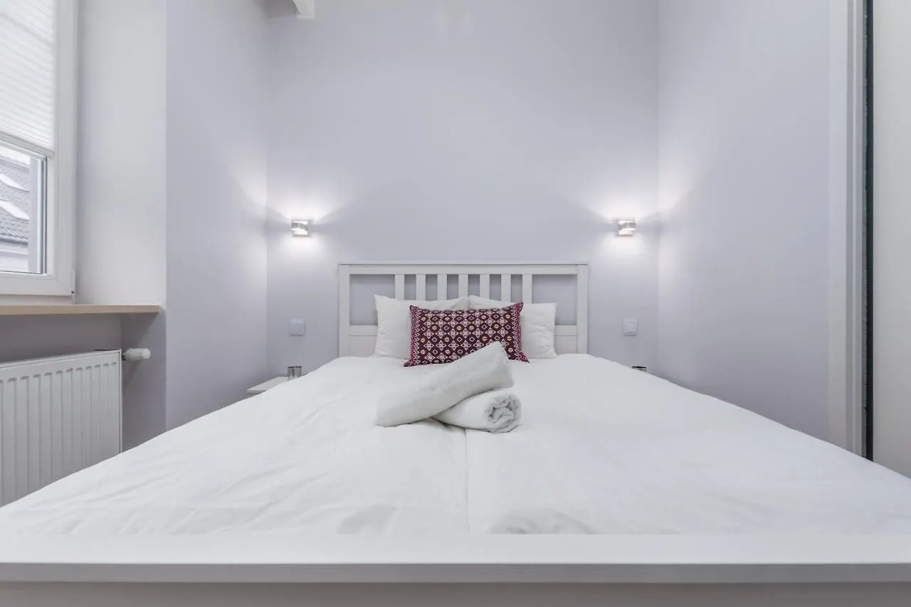 Apartments Old Town 2 Warsaw By Renters Poland